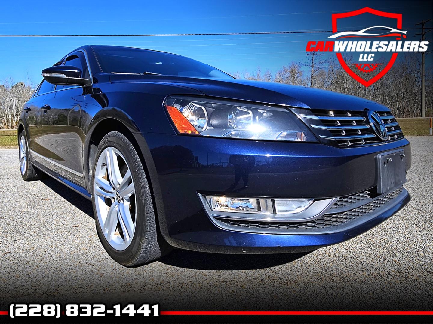 2012 Navy Blue Volkswagen Passat 2.0L TDI SE AT (1VWCN7A37CC) with an 2.0L L4 DIESEL engine, 6-Speed Automatic transmission, located at 18001 Kellogg Rd, Saucier, MS, 39574, (228) 832-1441, 39.421459, -76.641457 - Photo#0